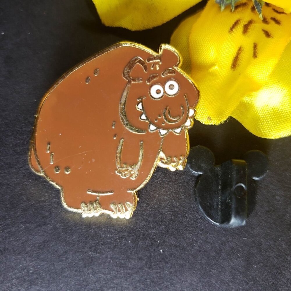 Disney Toy Story Midway Mania Bear Pixar Trading Pin Lapel Pin Brooch Jewelry